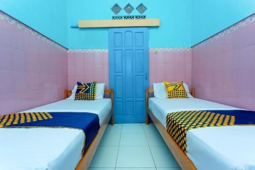 SPOT ON 2871 Hotel Budi1
