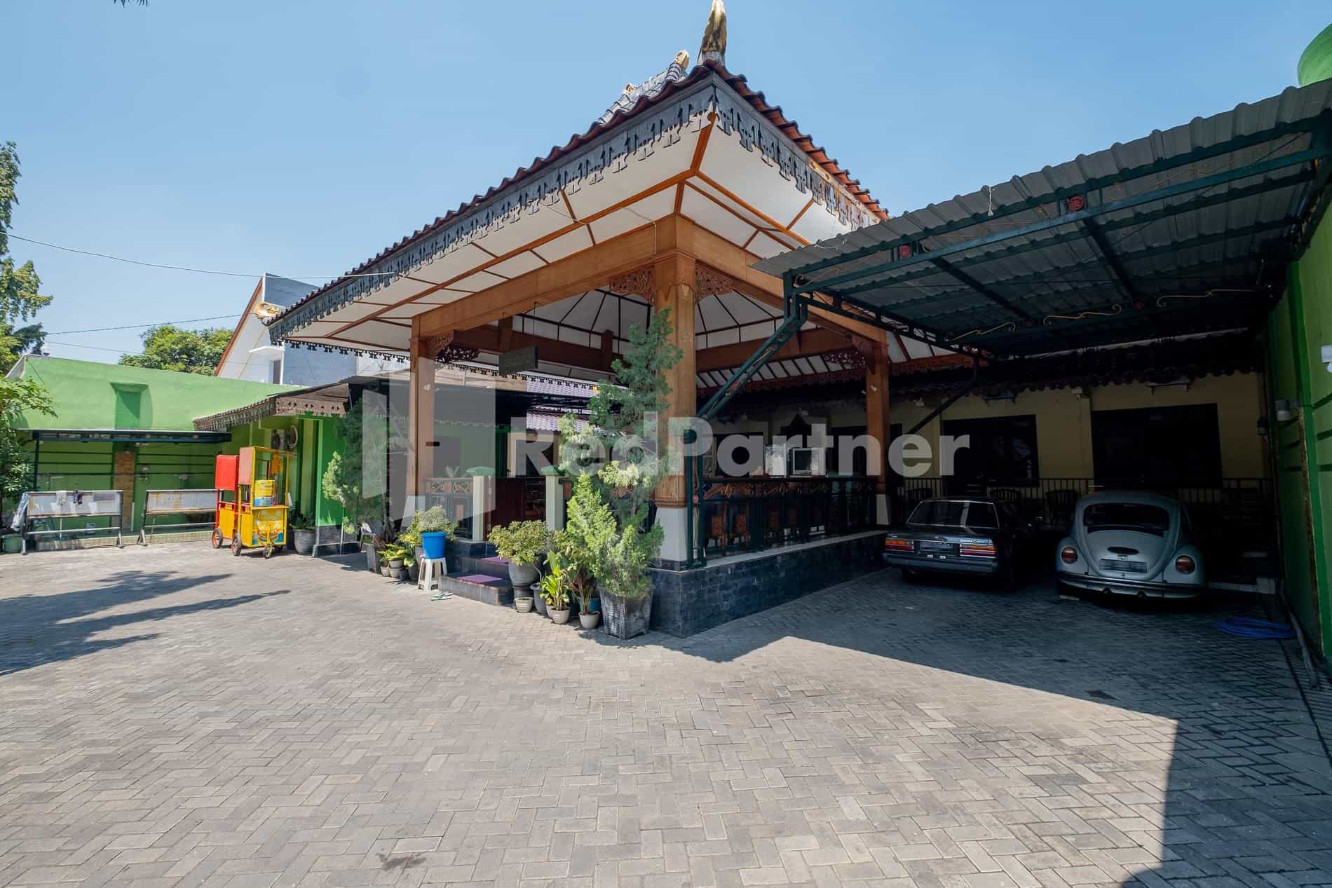 Hotel Wisata Ziarah Sunan Bonang Syariah Mitra RedDoorz Hotel Wisata Ziarah Sunan Bonang Syariah Mitra RedDoorz