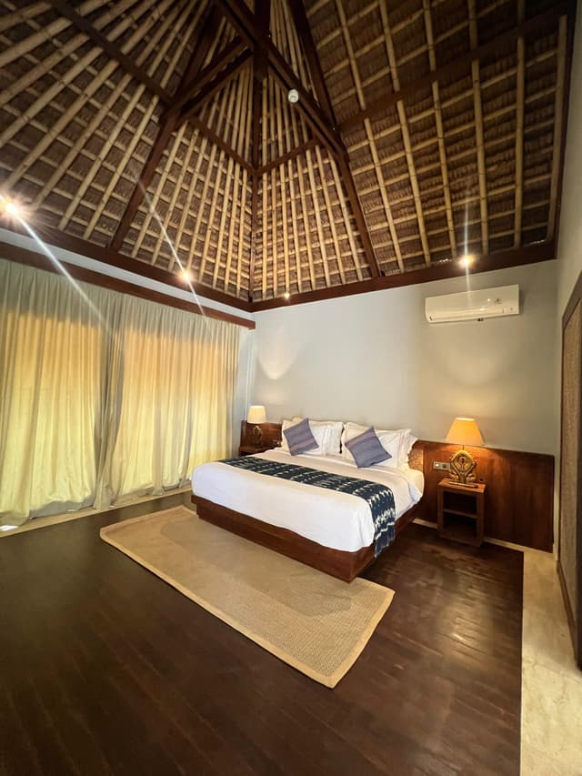 Suite Room with Pool Access