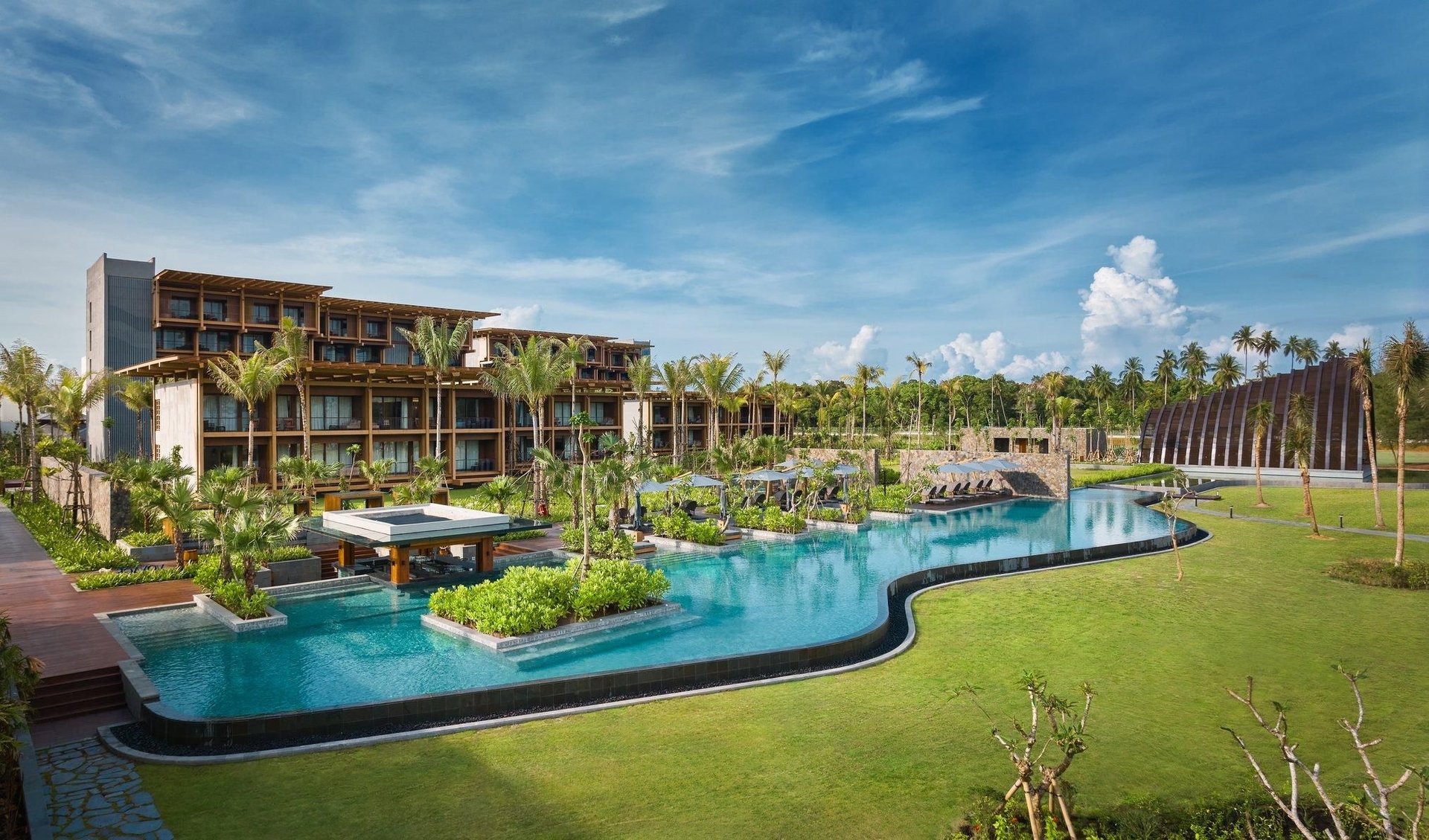 Hotel Indigo Bintan Lagoi Beach By IHG2