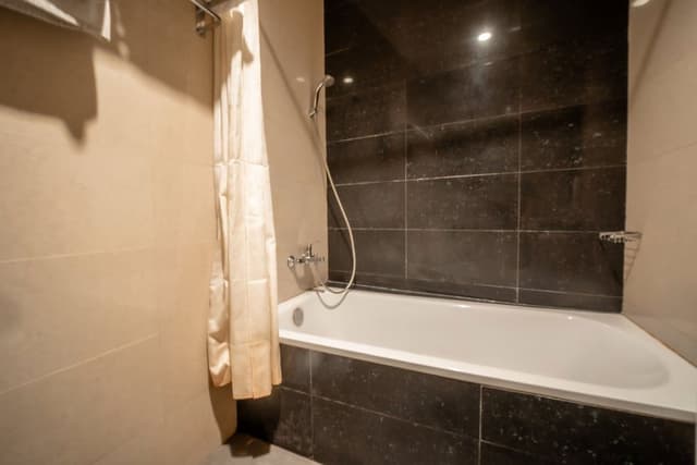 Grand Superior Room
