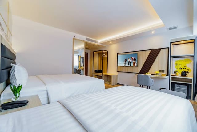 Executive Room (Yello Urban Xtra)
