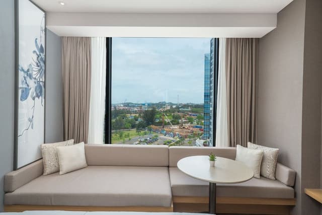 Club Room, 1 King Bed