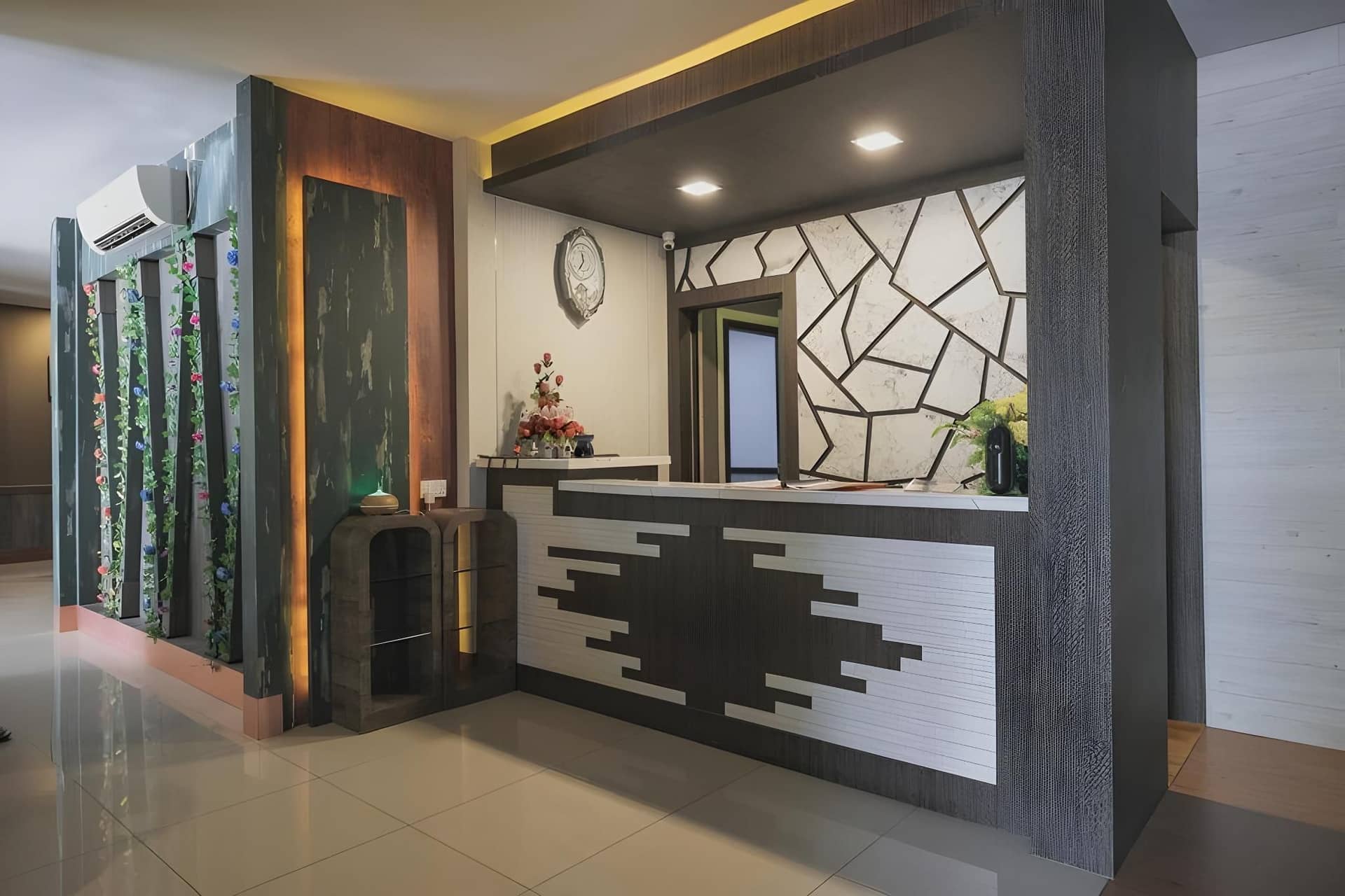 RedDoorz Plus near Pantai Coastarina 2 Batam RedDoorz Plus near Pantai Coastarina 2 Batam