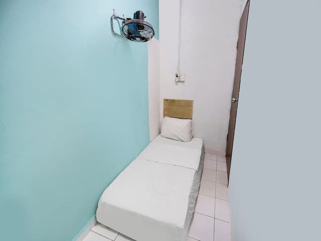 Economy Single Room