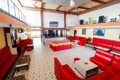 RedDoorz Plus near DC Mall Batam