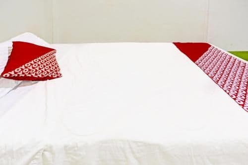 Small Single Room