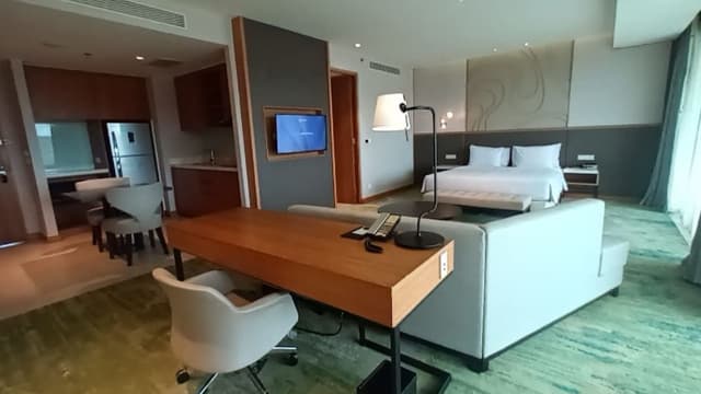 Studio Suite, Golf View