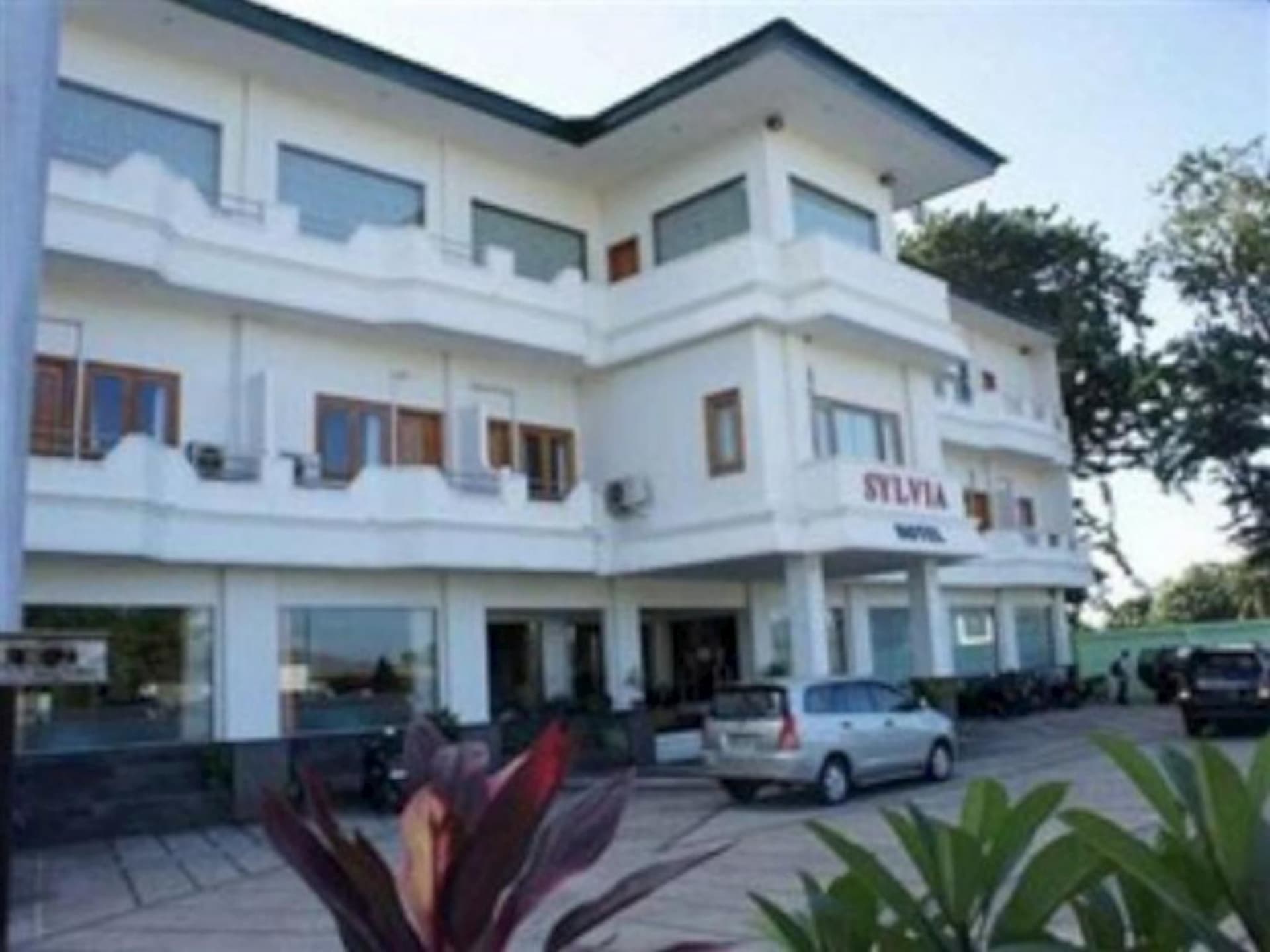โรงแรมซิลเวีย เมาเมียร์ โรงแรมซิลเวีย เมาเมียร์