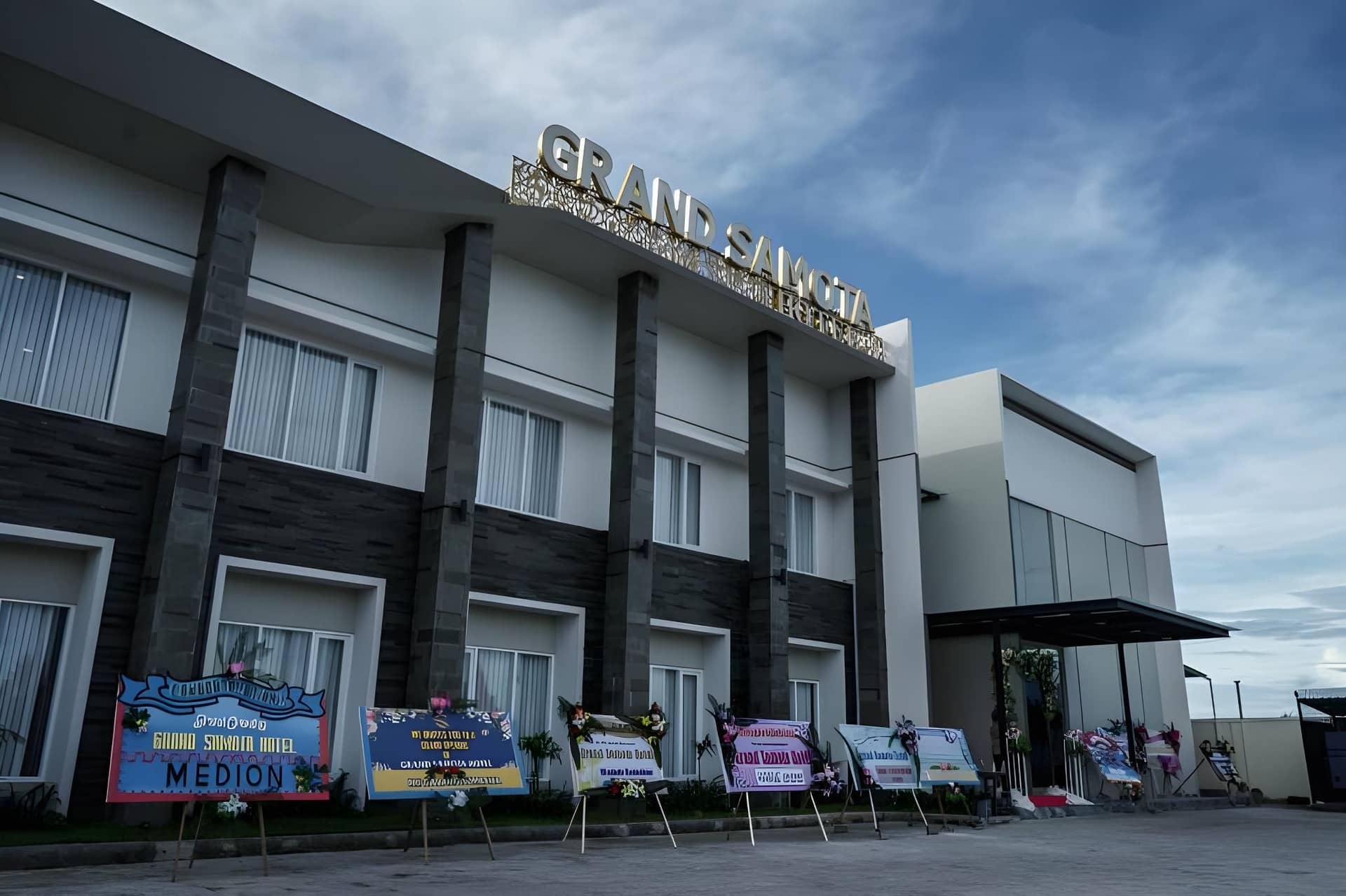 Grand samota hotel Grand samota hotel