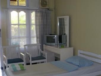Economy Twin Room