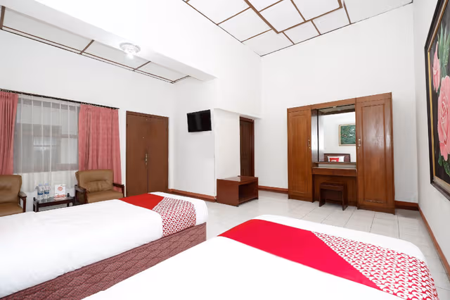 Deluxe Twin Room