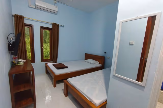 Standard Twin Bed