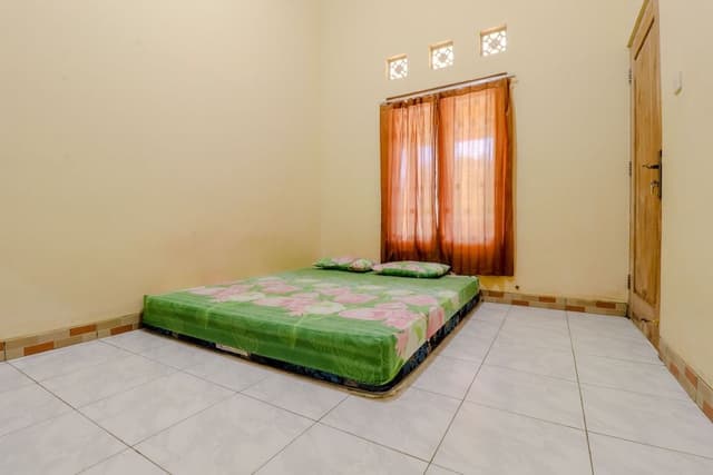 Budget Standard Room With Fan