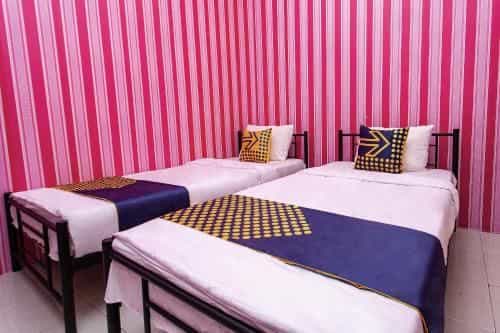 SPOT ON 2875 Kost Pandawa Syariah SPOT ON 2875 Kost Pandawa Syariah