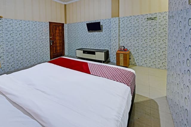 Basic Double Room