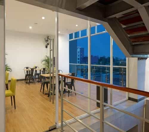 โรงแรม เฟฟโฮเทล การาวัง โรงแรม เฟฟโฮเทล การาวัง