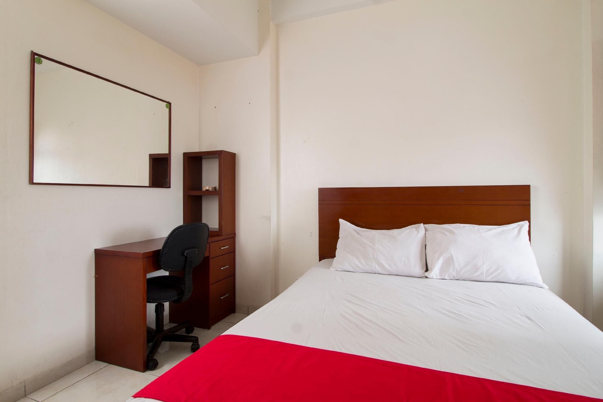 เรดลิฟวิ่ง อพาร์ตเมนท์ มาร์กอนดา เรสซิเดนซ์ 2 ทาวเวอร์ 2 🔹 คำอธิบาย: (RedLiving Apartemen Margonda Residence 2 - Tower 2)3