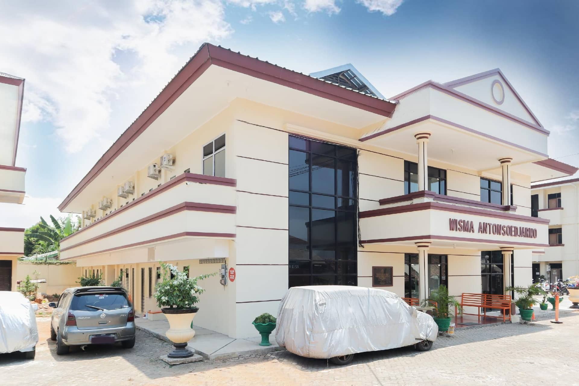 Wisma Anton Soedjarwo Wisma Anton Soedjarwo