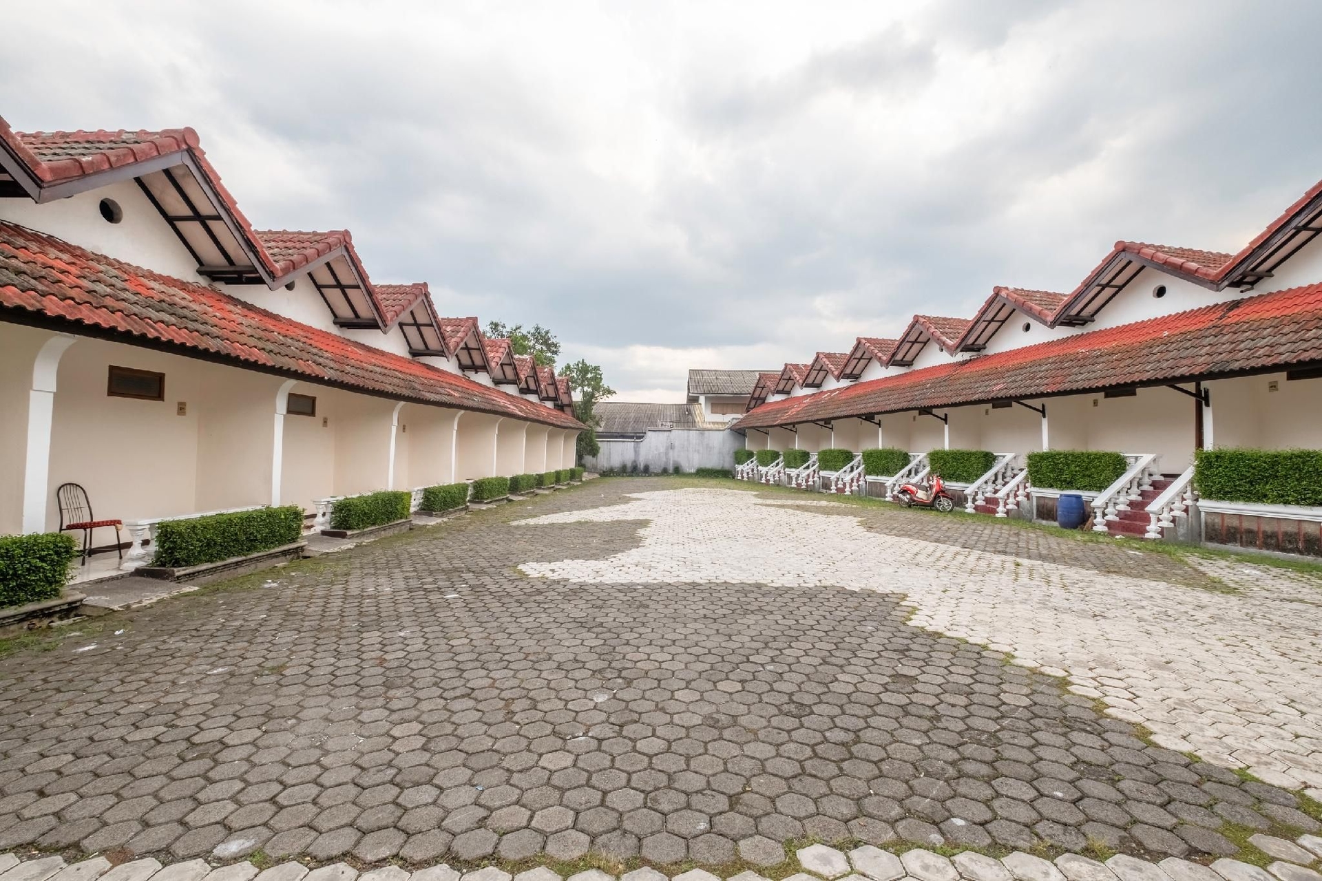 โรงแรม ซูเปอร์ โอโย 2346 โฮเทล ปัดจาดจารัน 1 (Super OYO 2346 Hotel Padjadjaran 1)2