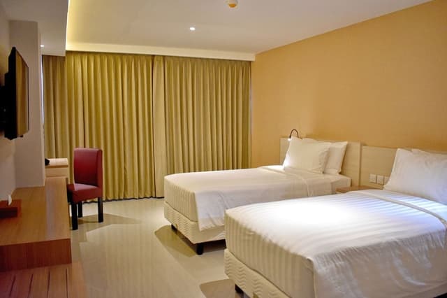 Deluxe Twin Room