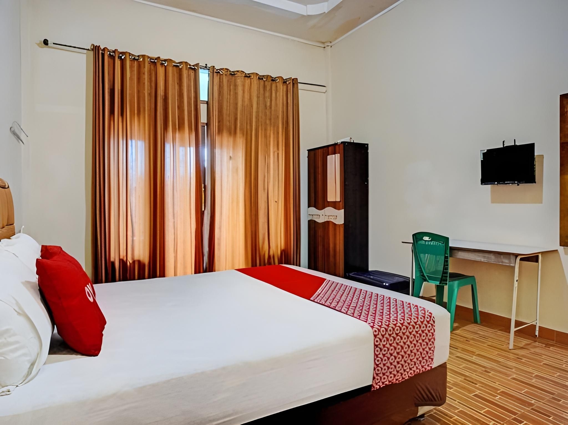 OYO 2362 Wisma Ria4