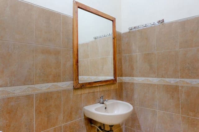Basic Double Room