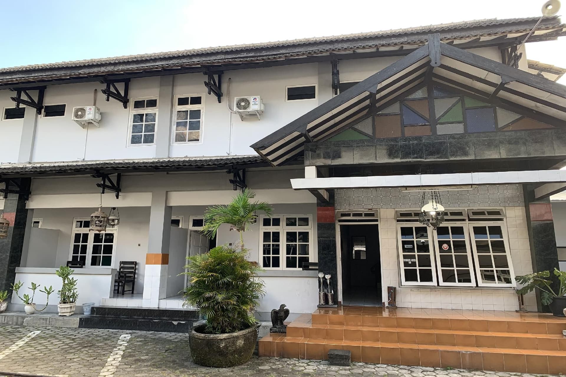 โรงแรมเมราค อินดาห์ โรงแรมเมราค อินดาห์
