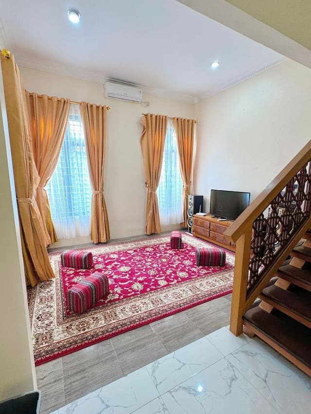 Exclusive Villa, 4 Bedrooms, Balcony, River View