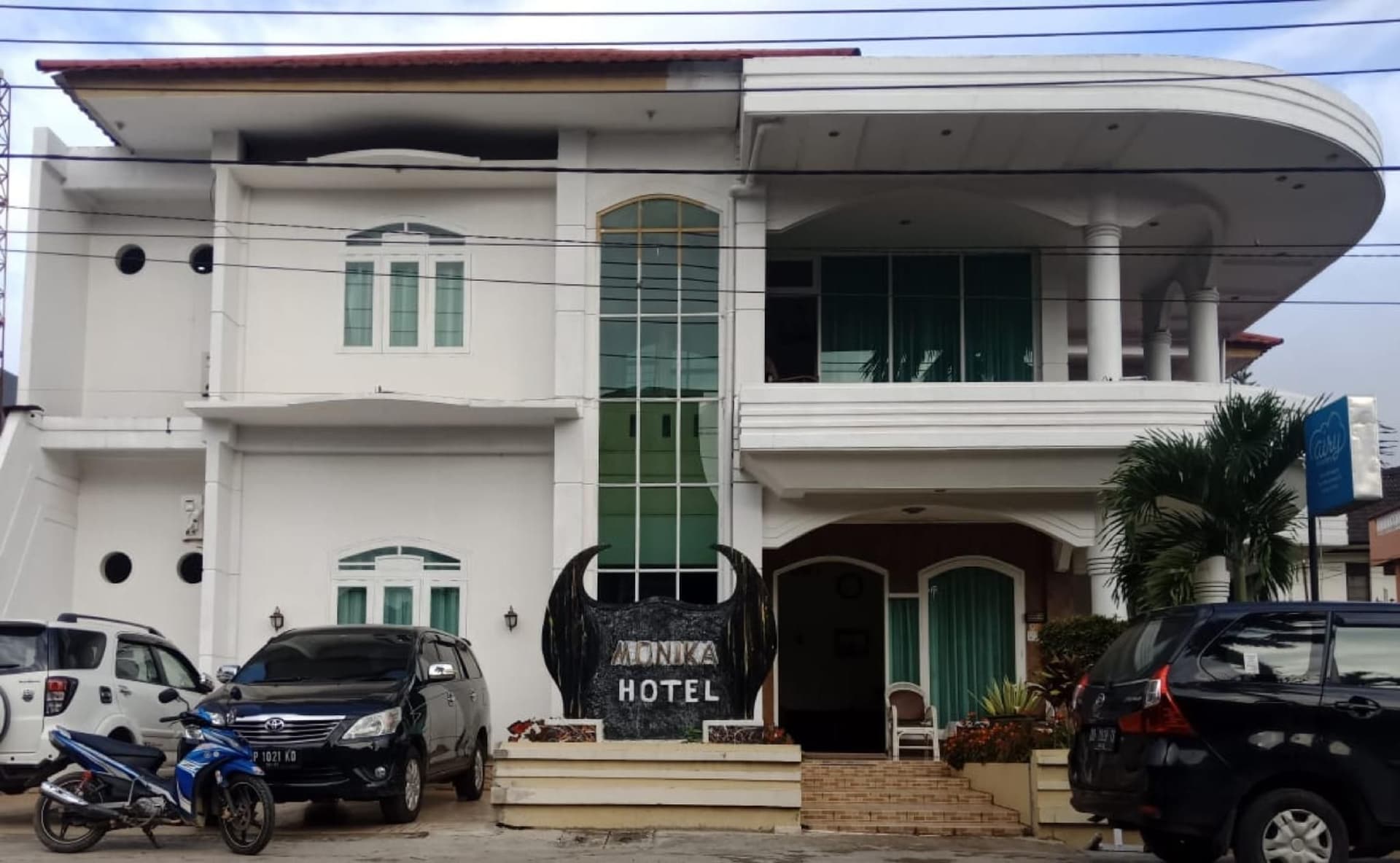 โรงแรมโมนิกา โรงแรมโมนิกา