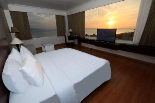 Deluxe Room King