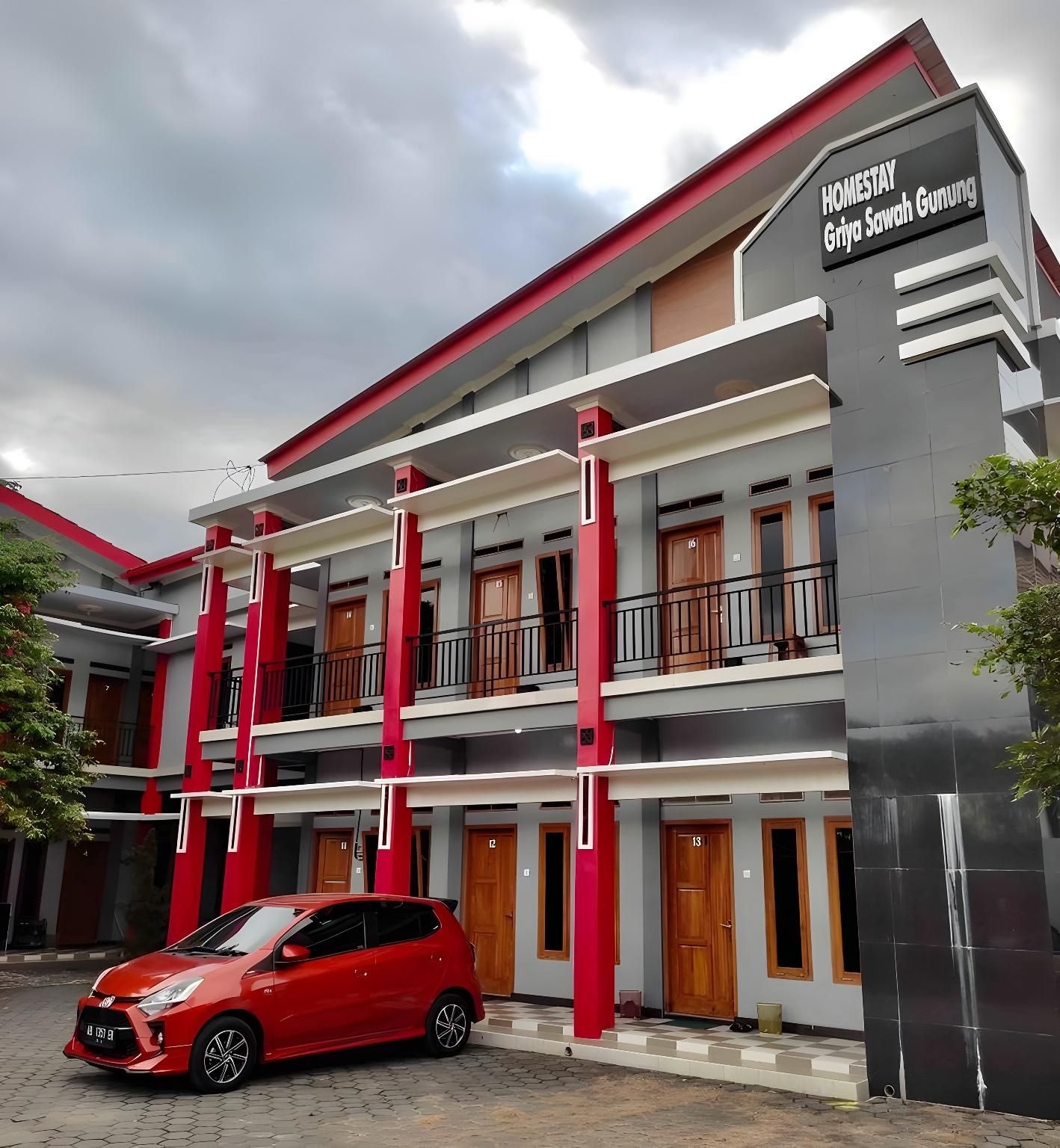 โฮมสเตย์ กริยา ซาวาห์ กูนุง ชาเรียะห์ มิตรา เรดดอร์ซ (Homestay Griya Sawah Gunung Syariah Mitra RedDoorz)0
