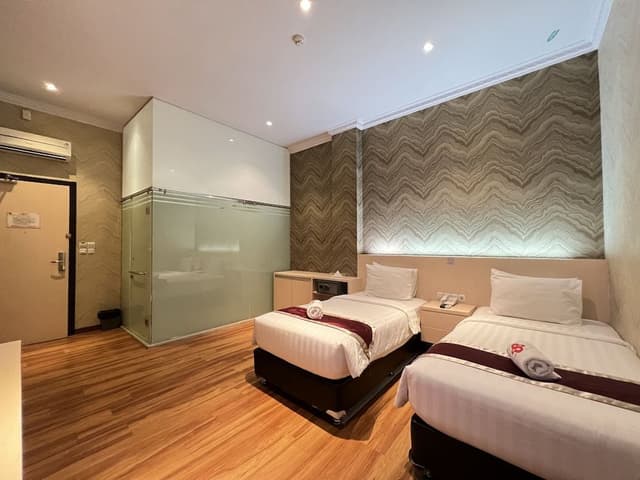 Deluxe Twin Room