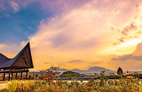 LABERSA HOTEL & CONVENTION CENTER TOBA2
