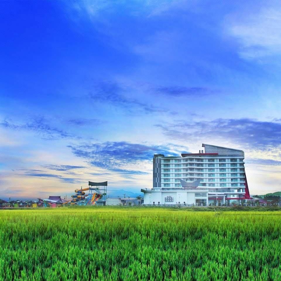 LABERSA HOTEL & CONVENTION CENTER TOBA4