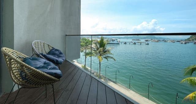 The Signature Sea View Room