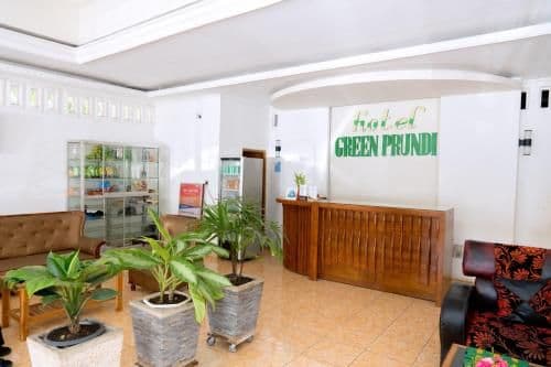 โรงแรม กรีน พรุนดี โรงแรม กรีน พรุนดี