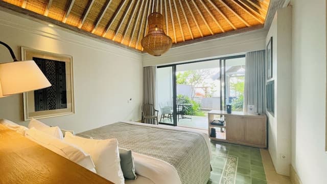 Rangko Beachfront Suite