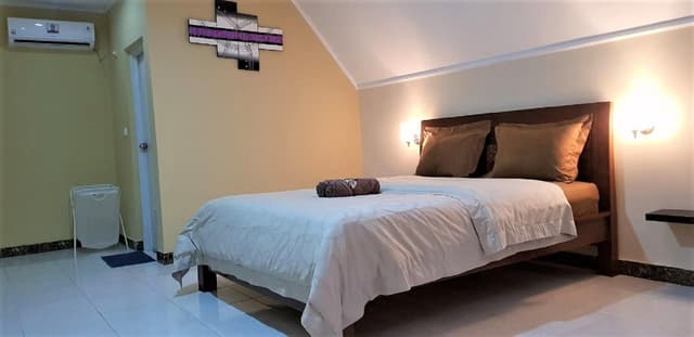 Super Deluxe Cottage