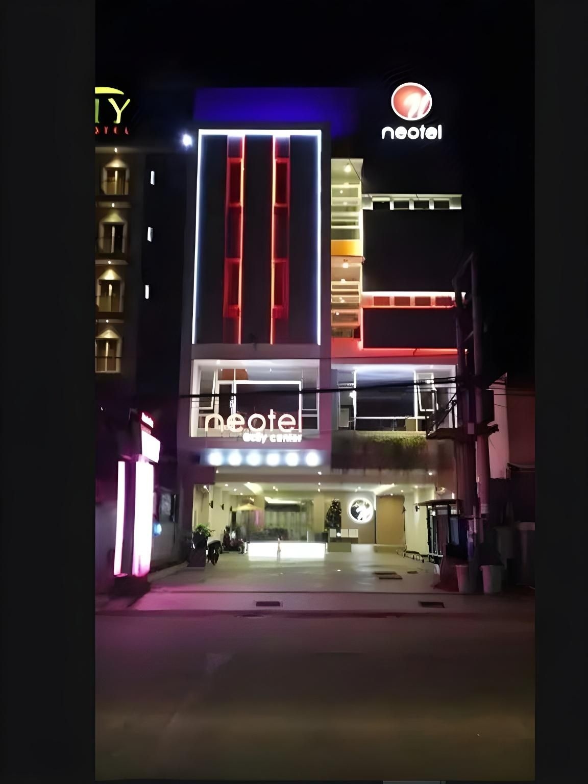 โรงแรมนีโอเทล ซิตี้เซ็นเตอร์ (Neotel Hotel City Centre)1