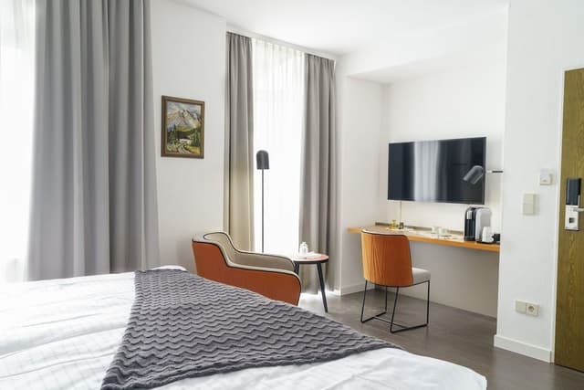 Superior Double Room, Non Smoking, City View