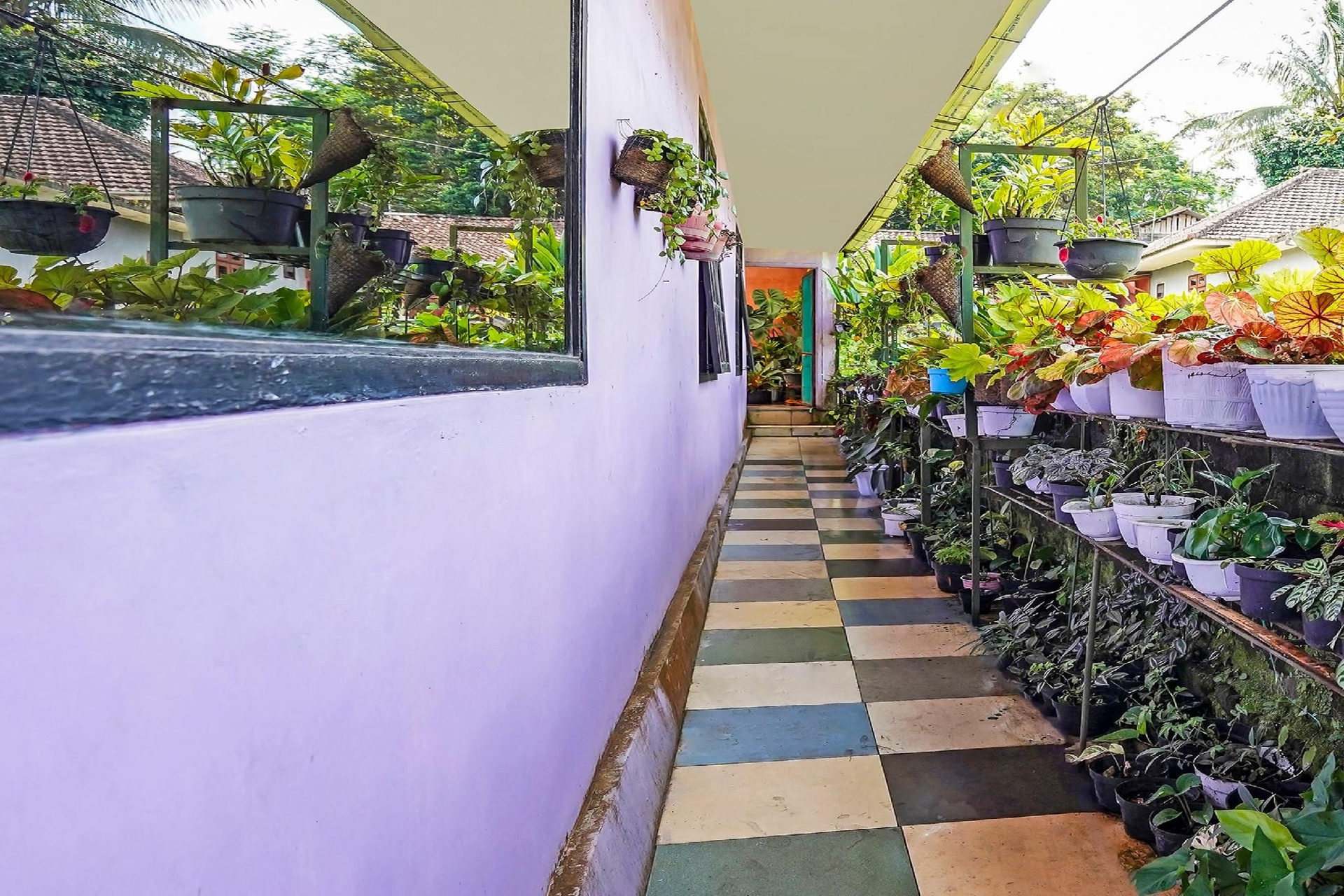 โอโย โฮมส์ 91103 เดสา วีซาตา เล็มบาห์ กูนุง ทุมเพง ชาริอาห์ (OYO Homes 91103 Desa Wisata Lembah Gunung Tumpeng Syariah)1
