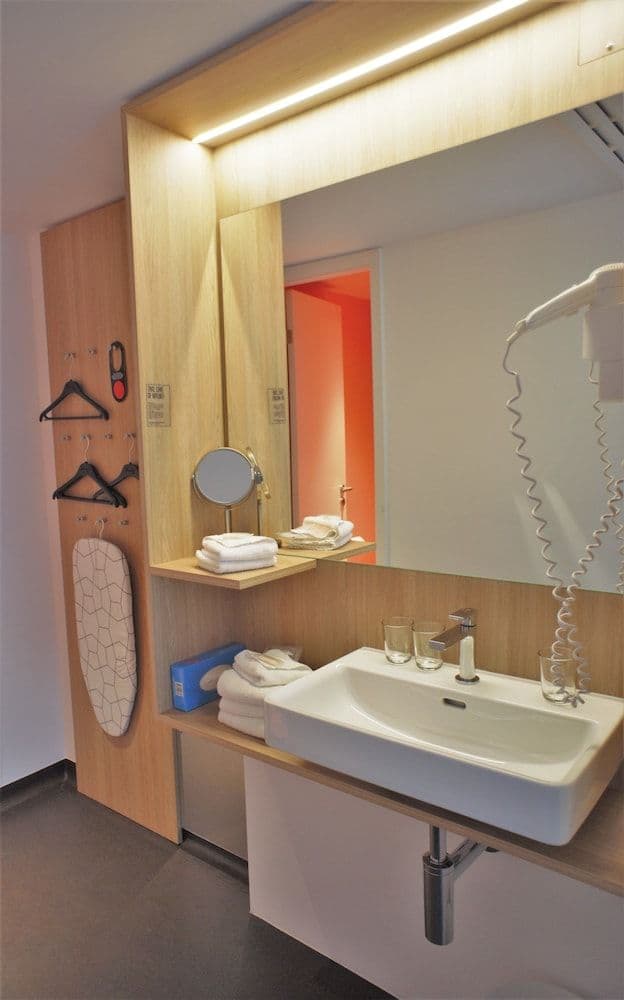 Business Triple Room