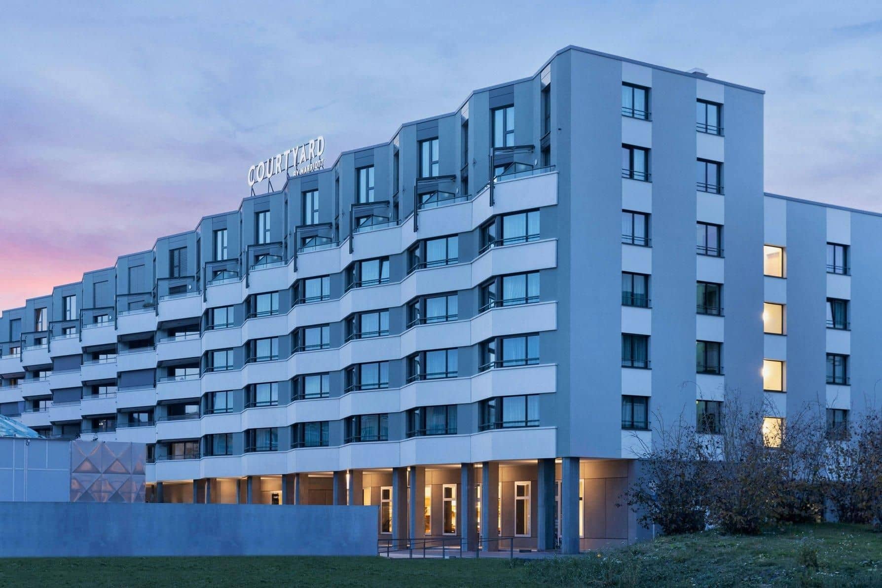 Courtyard Biel/Bienne Courtyard Biel/Bienne