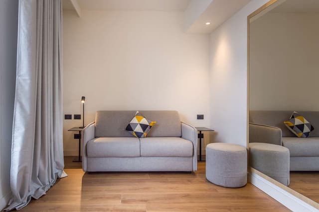 TWIN ROOM WITH SOFA BED