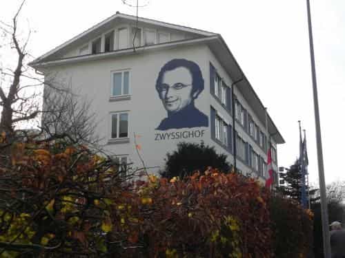 Zys Hotel