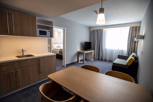 Suite, 1 Queen Bed with Sofa bed (Free Breakfast)