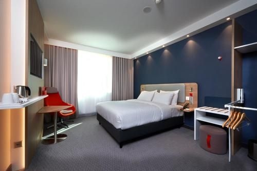 Holiday Inn Express And Suites Basel Allschwil By IHG3