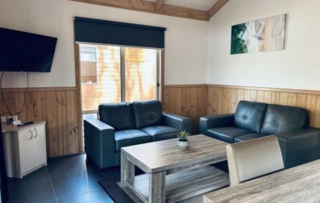 Superior Cabin - Sleeps 4