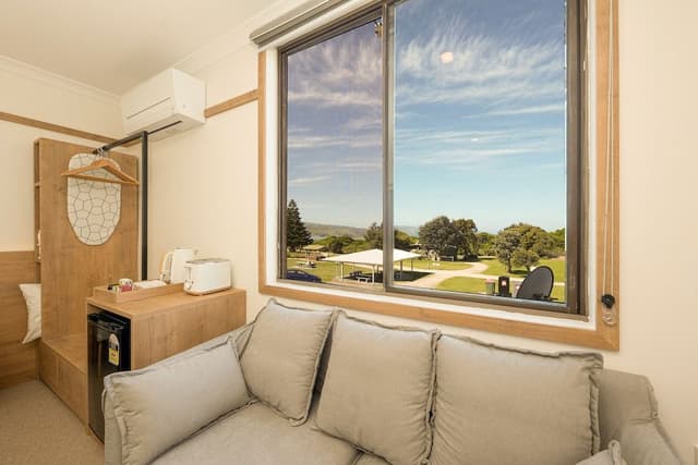 Queen Room with Sea View